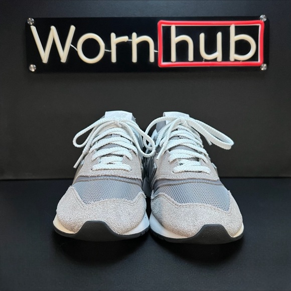 New Balance 997H Running Shoes • CM997HCA • Grey / Silver • Women’s Size 8.5 - Picture 2 of 10